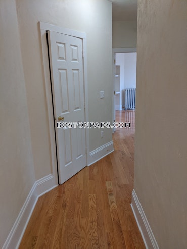 Boston - 3 Beds, 1 Baths