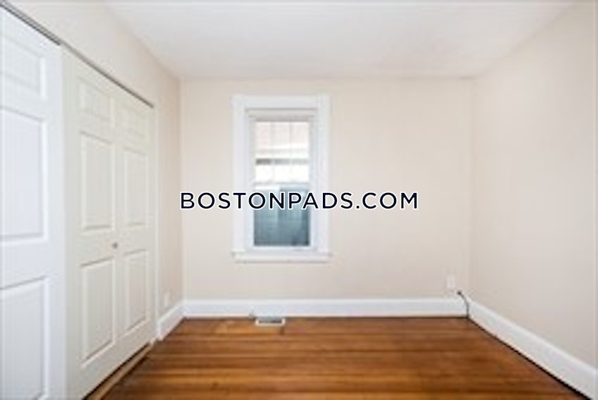 REVERE - 2 Beds, 1 Bath - Image 6