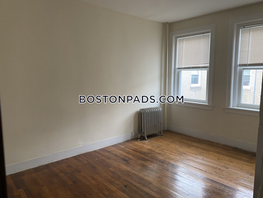 BOSTON - ALLSTON/BRIGHTON BORDER - 2 Beds, 1 Bath - Image 7