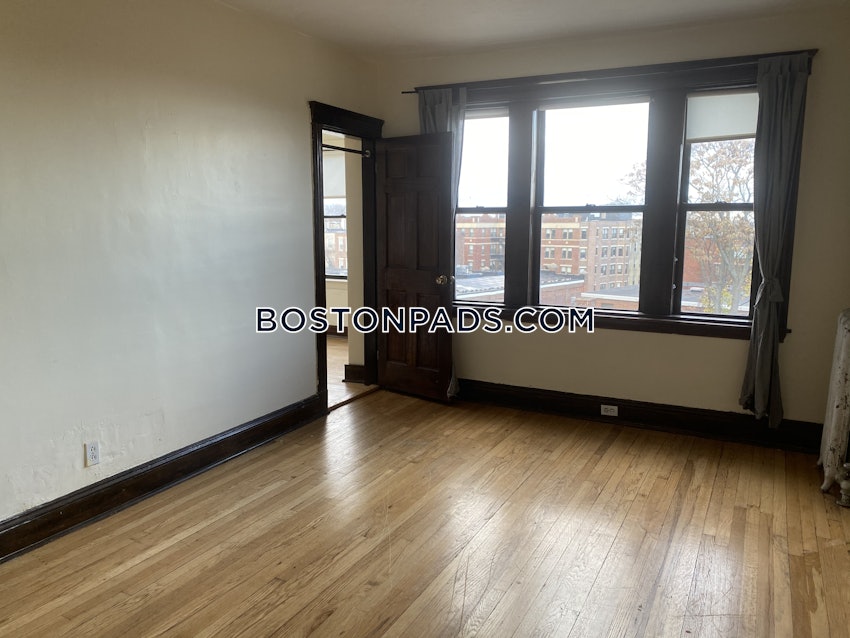 BOSTON - ALLSTON/BRIGHTON BORDER - 2 Beds, 1 Bath - Image 7