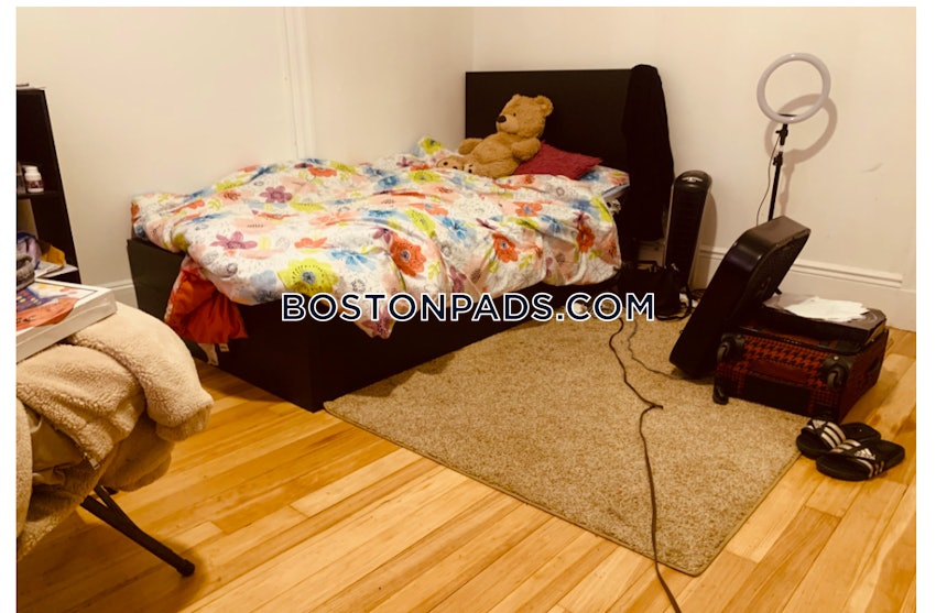 BOSTON - DORCHESTER/SOUTH BOSTON BORDER - 4 Beds, 1 Bath - Image 27