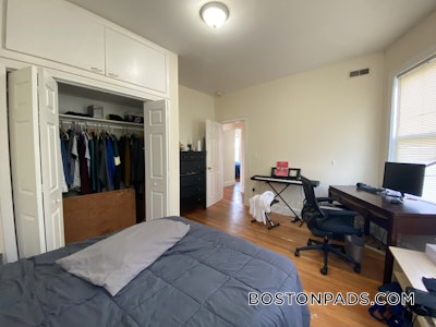 Mission Hill 3 Bed 1 Bath in Mission Hill with No Broker Fee!! Boston - $4,800