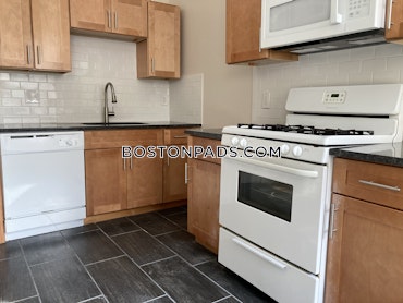 Boston - 2 Beds, 1 Baths