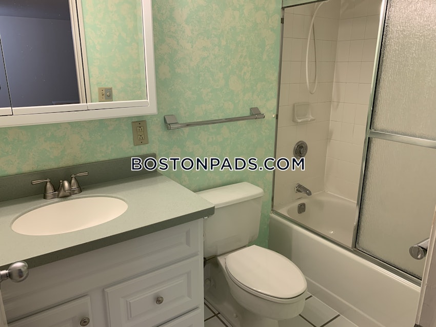 BOSTON - ALLSTON/BRIGHTON BORDER - 3 Beds, 2.5 Baths - Image 17