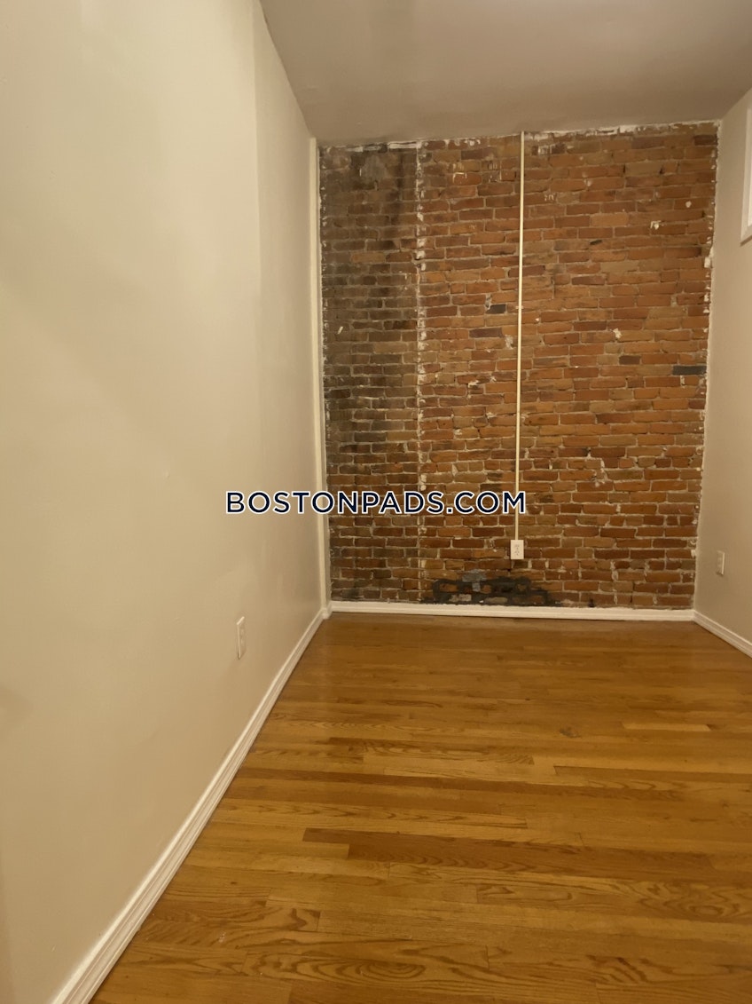 Boston - $3,300+ /month