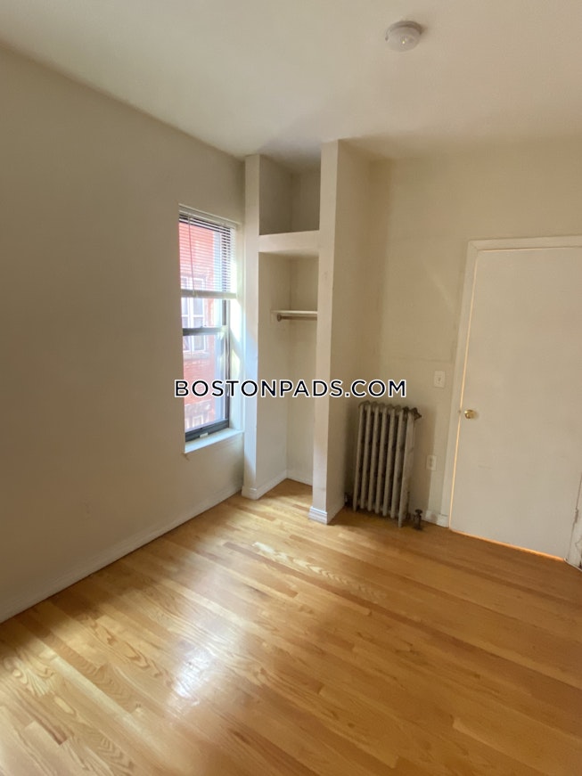 Boston - $3,400+ /mo