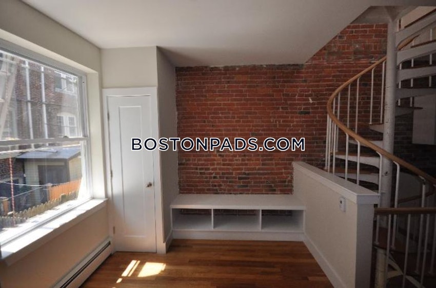 BOSTON - NORTHEASTERN/SYMPHONY - 3 Beds, 2 Baths - Image 2