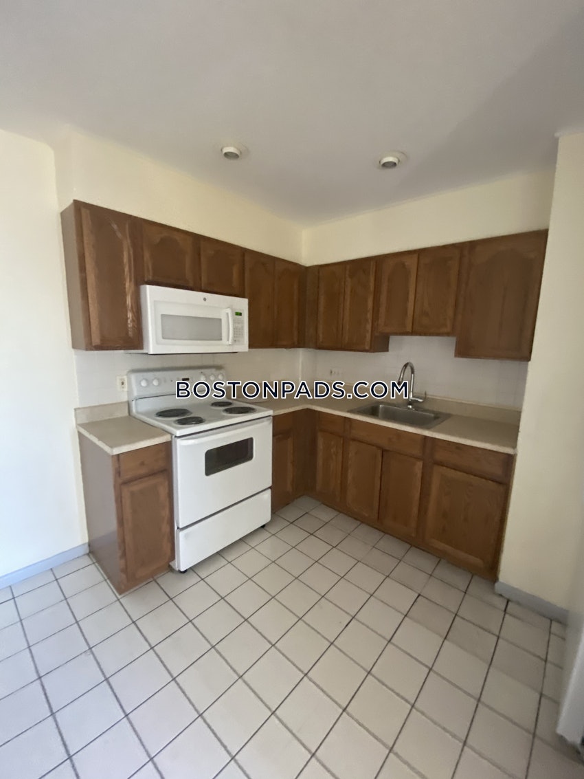 BOSTON - DORCHESTER - BOWDOIN STREET AREA - 2 Beds, 1 Bath - Image 2