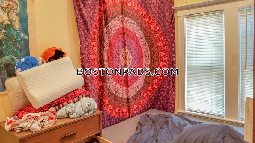 CAMBRIDGE - CENTRAL SQUARE/CAMBRIDGEPORT - 3 Beds, 2 Baths - Image 7