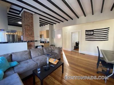 Mission Hill 4 Beds 2 Baths Boston - $6,400