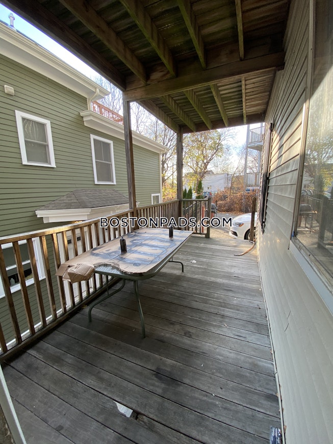 Boston - $6,250+ /mo