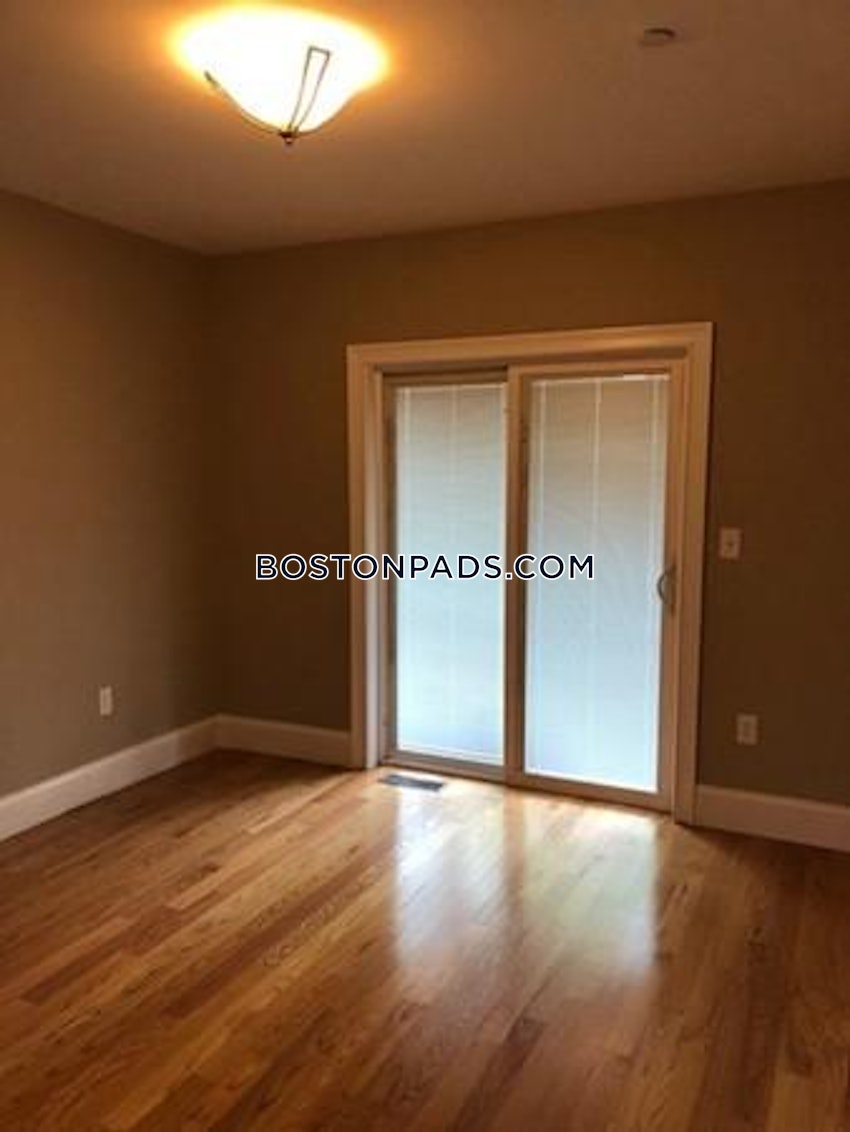 BOSTON - SOUTH BOSTON - WEST SIDE - 2 Beds, 2 Baths - Image 7