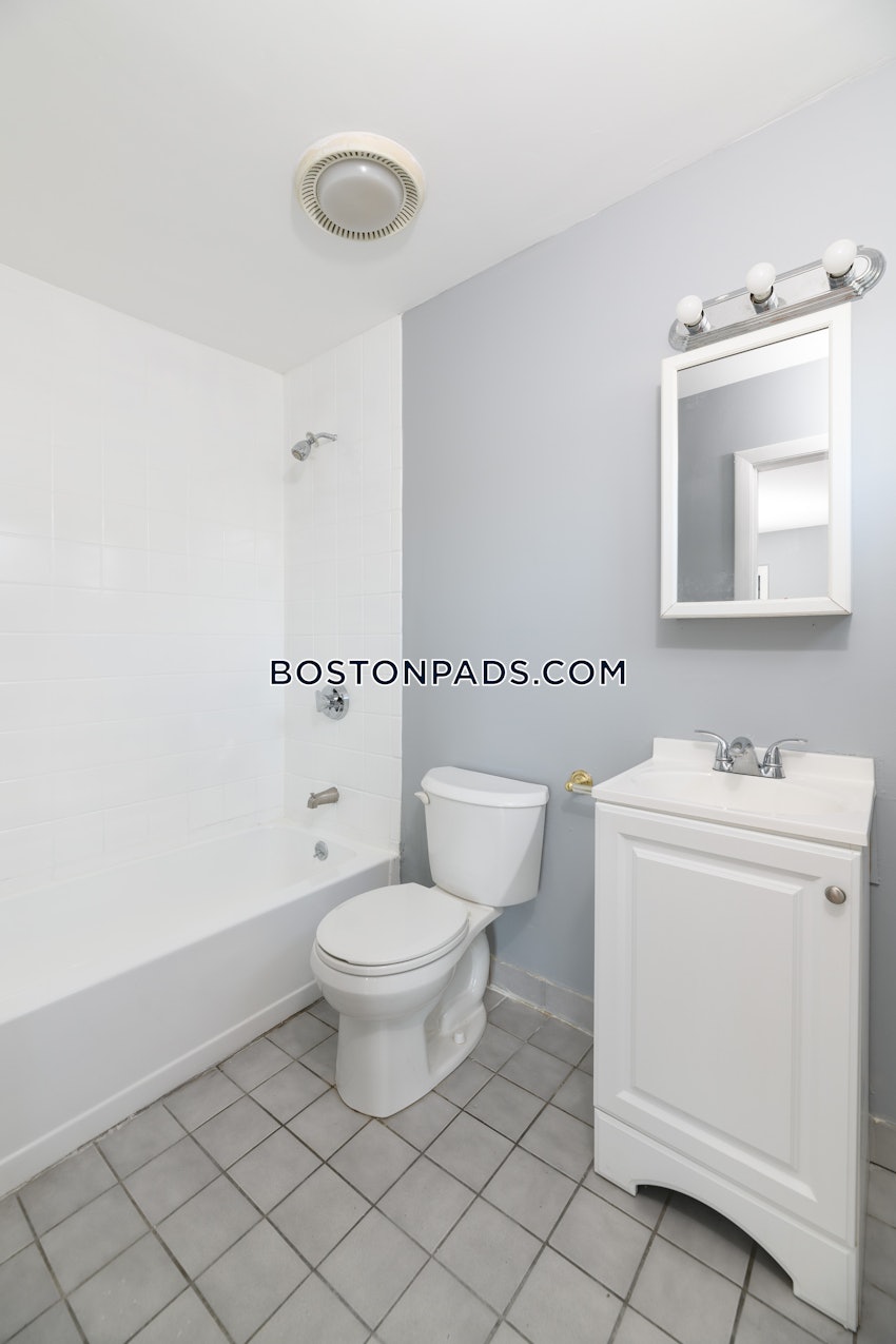 SOMERVILLE - UNION SQUARE - 3 Beds, 1 Bath - Image 18