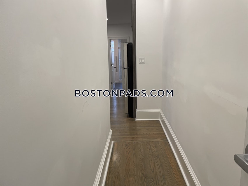 BOSTON - BEACON HILL - 1 Bed, 1 Bath - Image 6