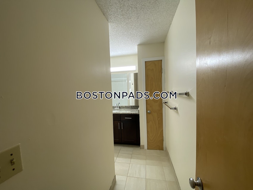 BOSTON - BRIGHTON - OAK SQUARE - 2 Beds, 1.5 Baths - Image 14