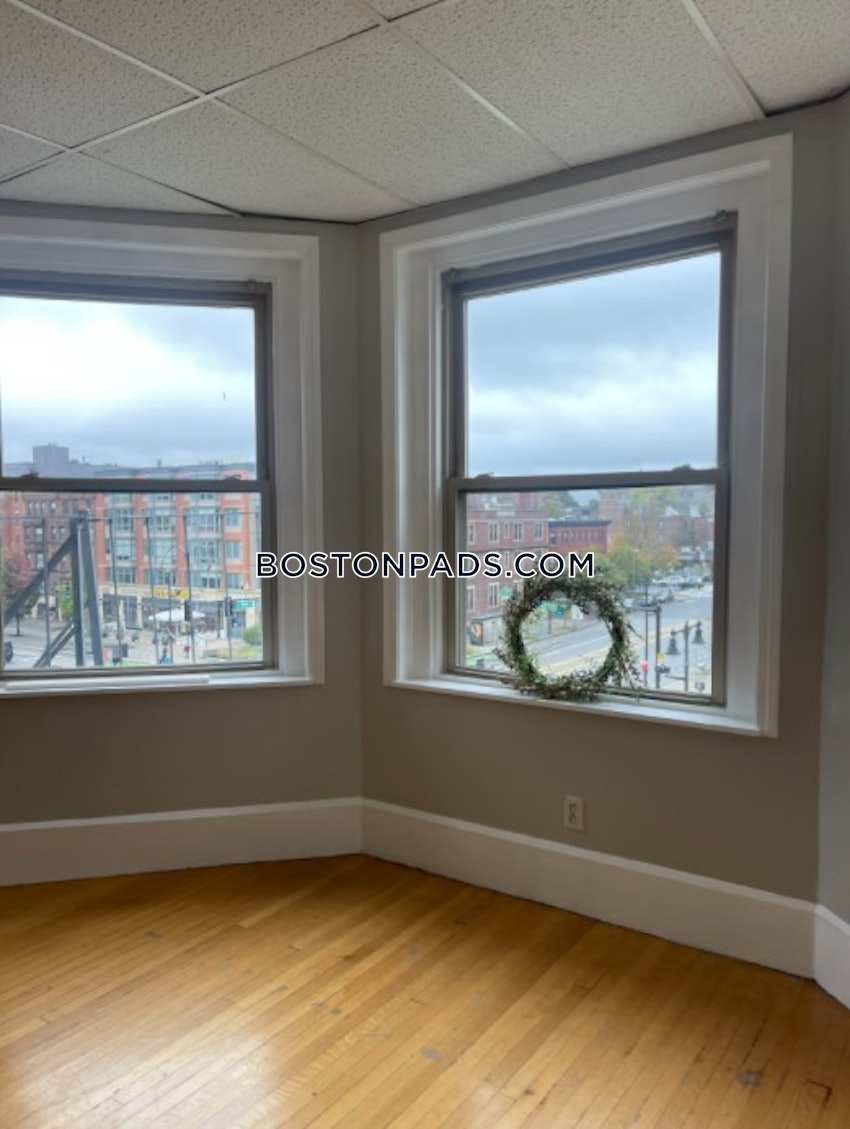 BOSTON - FENWAY/KENMORE - 1 Bed, 1 Bath - Image 4