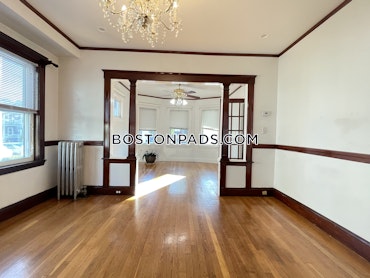 Boston - 2 Beds, 1 Baths