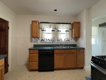 Boston - 2 Beds, 1 Baths