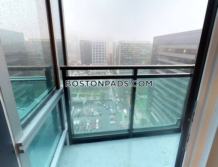 BOSTON - SEAPORT/WATERFRONT - 3 Beds, 1 Bath - Image 94