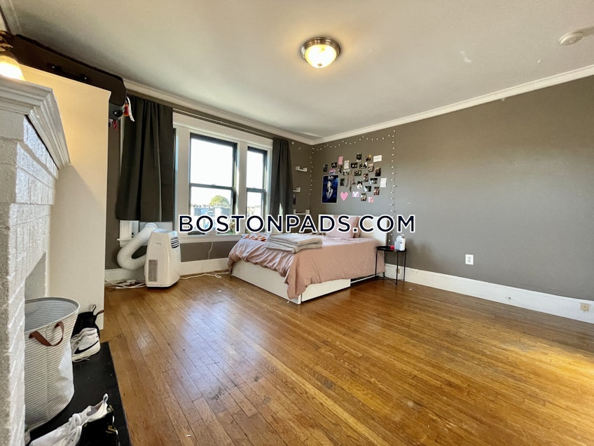 Boston - $5,510+ /month