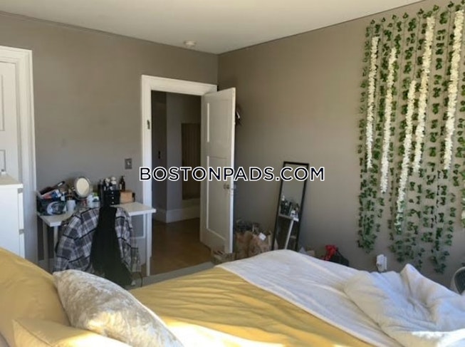 Boston - $5,510+ /mo