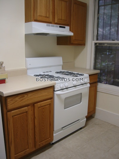 Mission Hill 3 Beds 1 Bath Boston - $3,800 No Fee