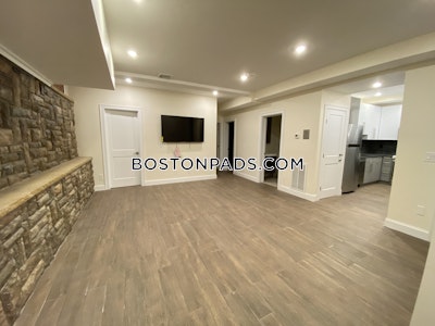 Brookline 3 Beds 2 Baths  Washington Square - $3,500 No Fee
