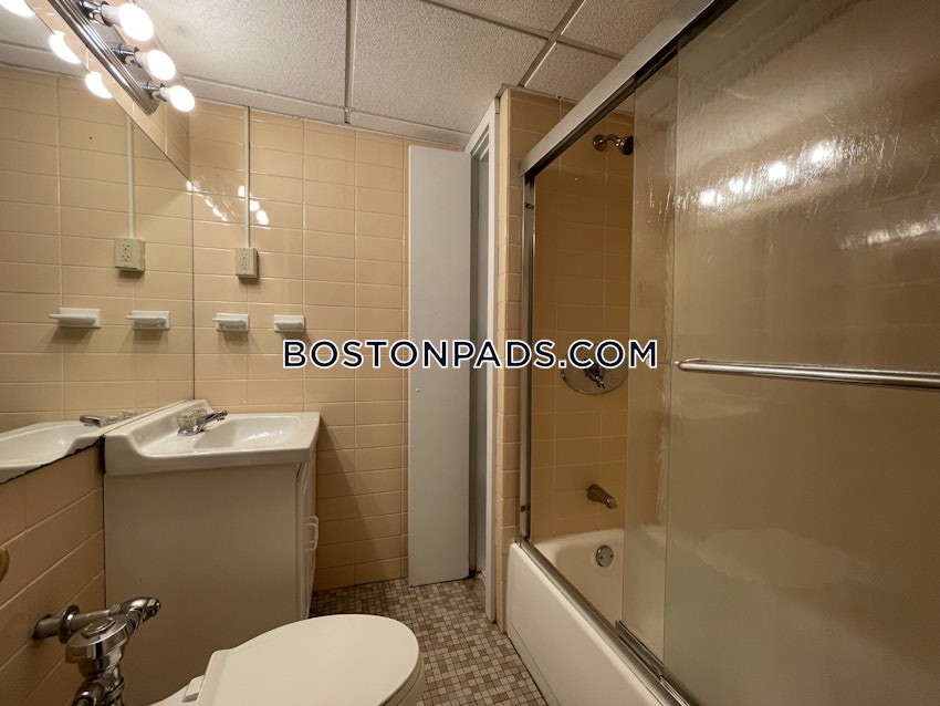 BOSTON - CHINATOWN - 1 Bed, 1 Bath - Image 11