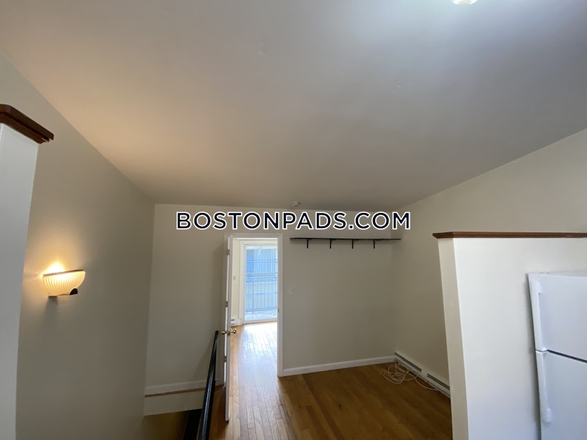 Boston - $4,700+ /month