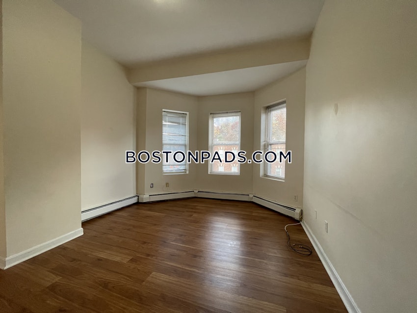 BOSTON - MISSION HILL - 1 Bed, 1 Bath - Image 1