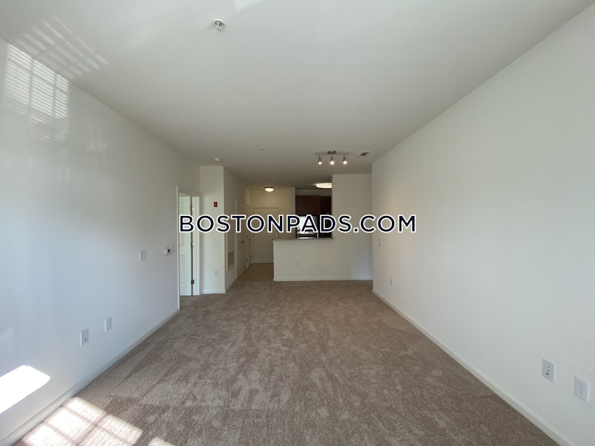 ANDOVER - 2 Beds, 2 Baths - Image 11
