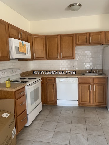 Boston - 2 Beds, 1 Baths