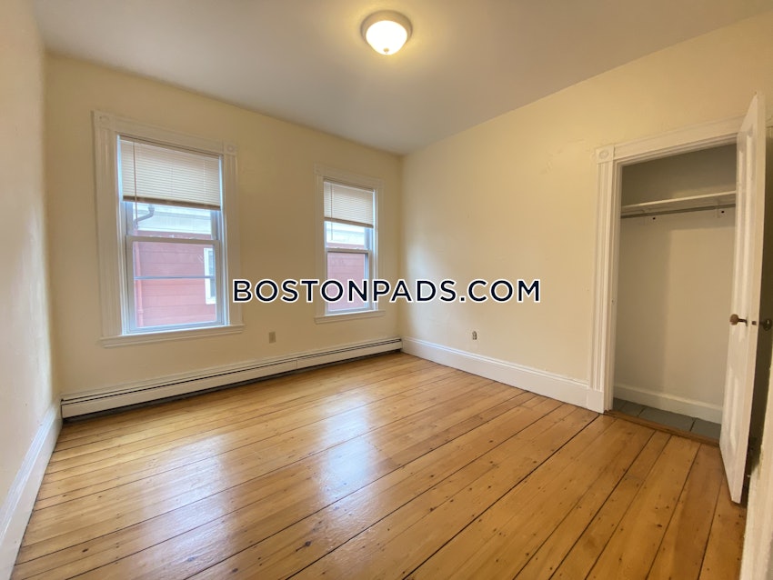 SOMERVILLE - EAST SOMERVILLE - 3 Beds, 1 Bath - Image 16