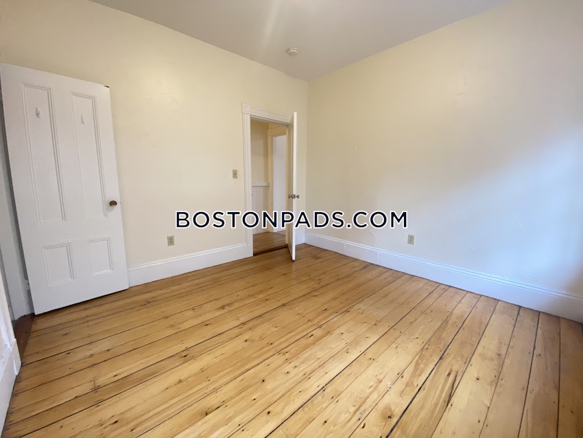 SOMERVILLE - EAST SOMERVILLE - 3 Beds, 1 Bath - Image 15