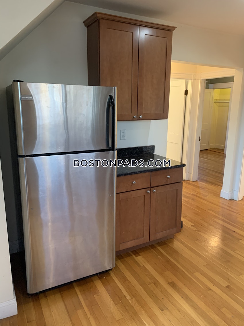 BOSTON - EAST BOSTON - CONSTITUTION BEACH - 3 Beds, 1 Bath - Image 2