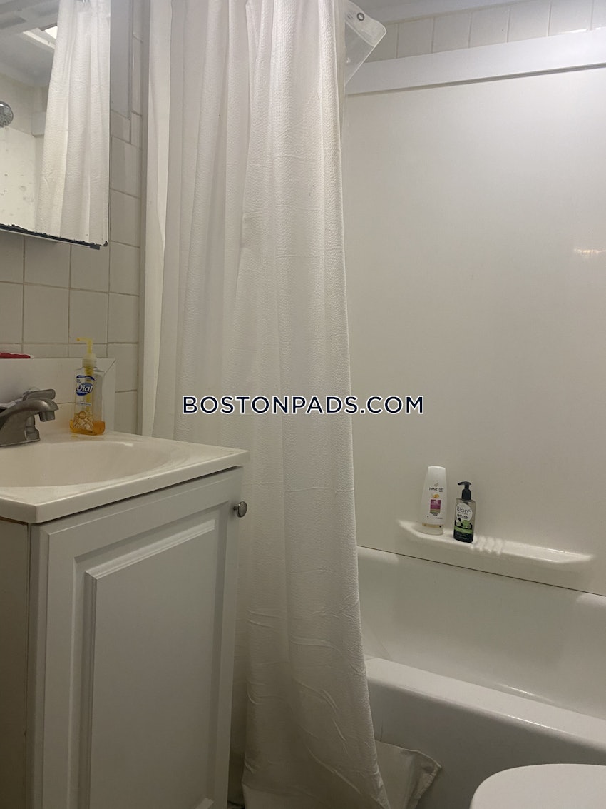 BOSTON - MISSION HILL - 1 Bed, 1 Bath - Image 8