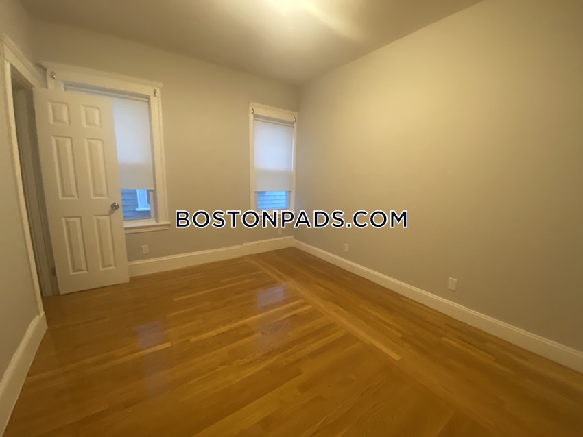 BOSTON - DORCHESTER - UPHAMS CORNER - 4 Beds, 2 Baths - Image 7