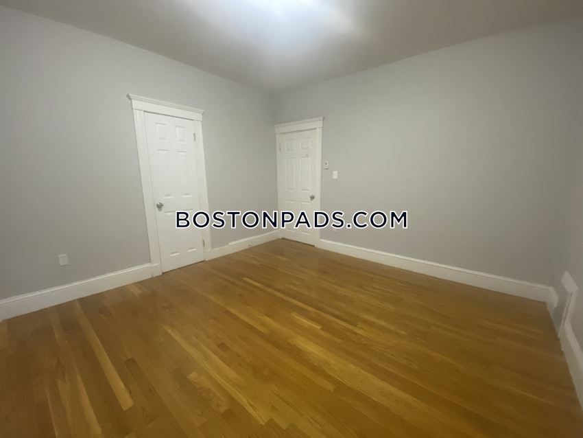 BOSTON - DORCHESTER - UPHAMS CORNER - 4 Beds, 2 Baths - Image 9