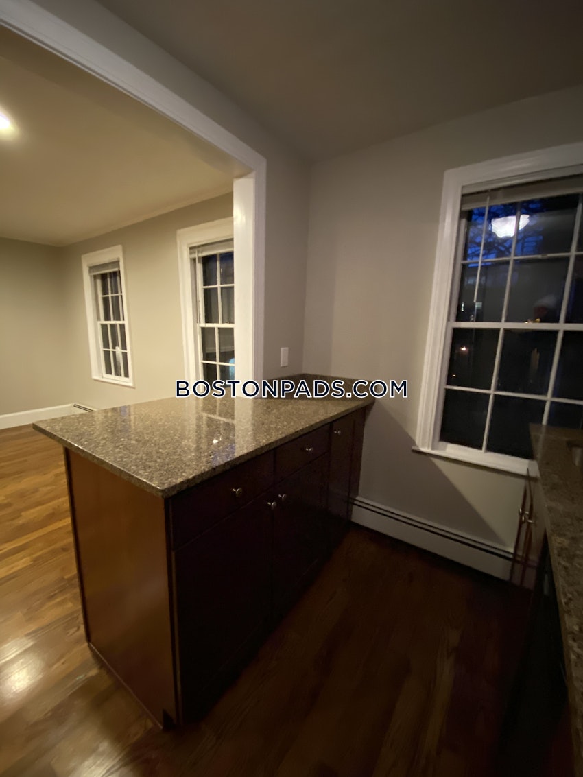 BOSTON - BAY VILLAGE - 1 Bed, 1 Bath - Image 43