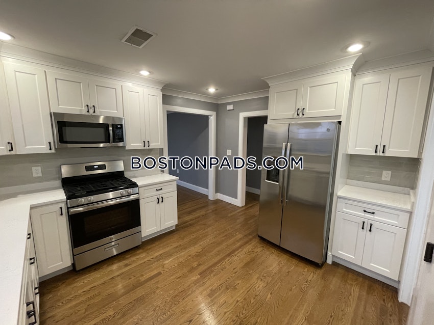 BOSTON - BRIGHTON - BOSTON COLLEGE - 4 Beds, 1.5 Baths - Image 12