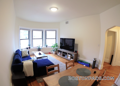 Brookline 1 Bed 1 Bath  Washington Square - $3,000