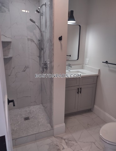 Boston - 2 Beds, 2 Baths