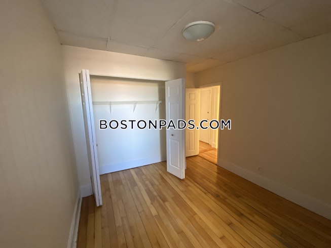 Boston - $2,300+ /mo