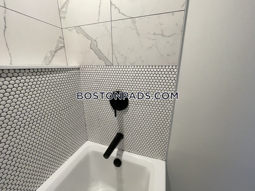 BOSTON - MISSION HILL - 1 Bed, 1 Bath - Image 15