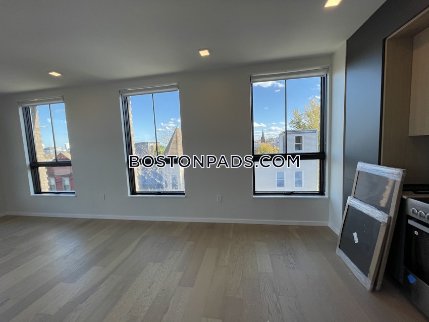 BOSTON - MISSION HILL - 1 Bed, 1 Bath - Image 15