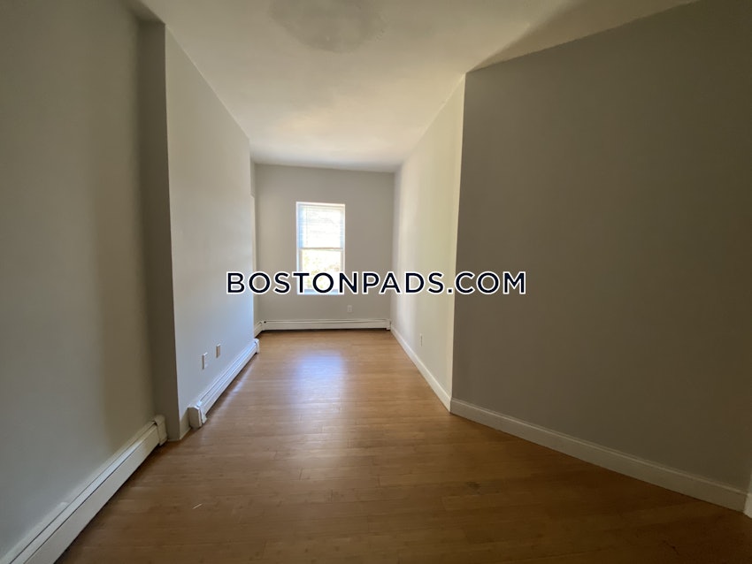 BOSTON - ROXBURY - 3 Beds, 1 Bath - Image 16