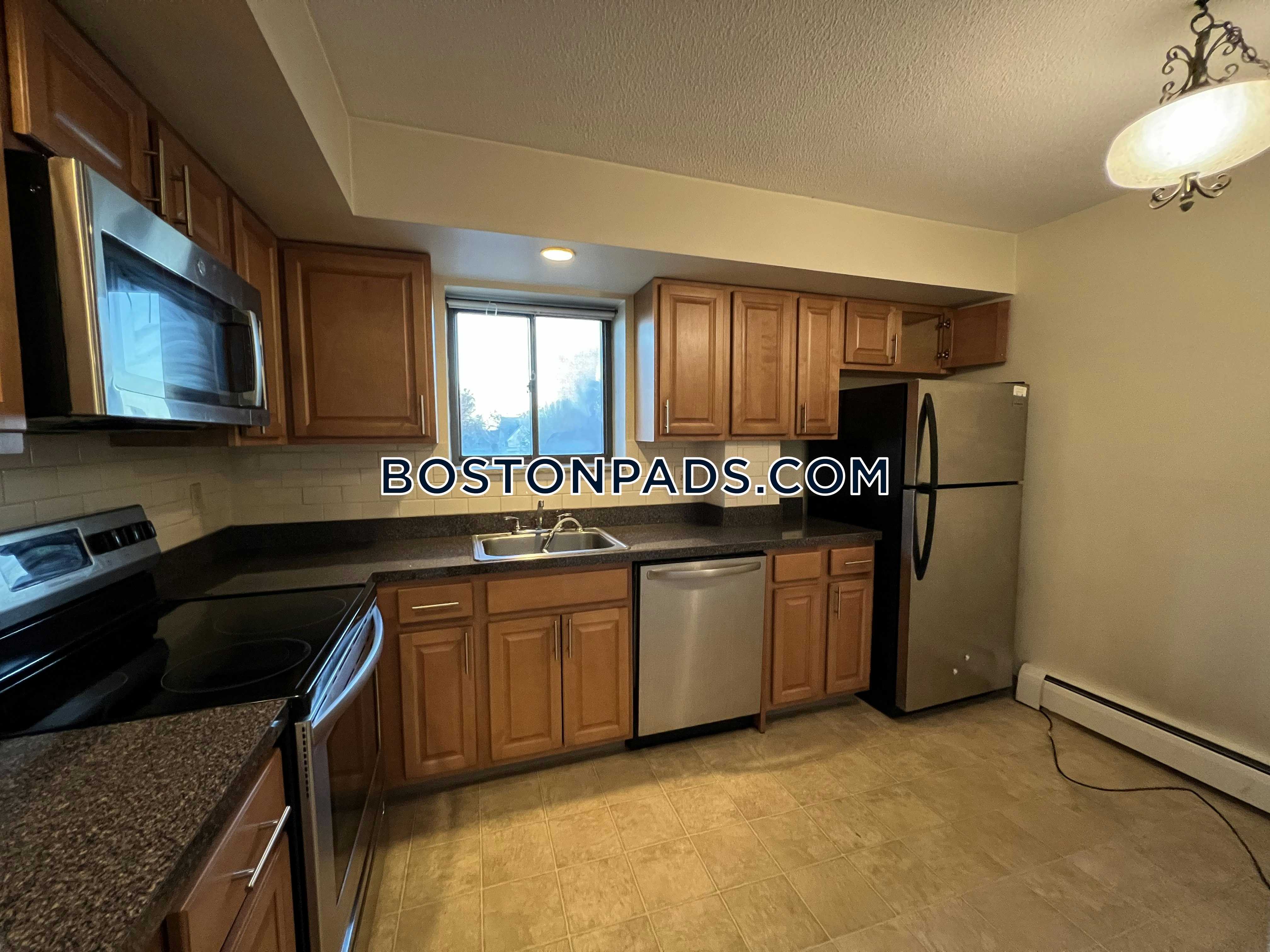 Arlington - $2,650