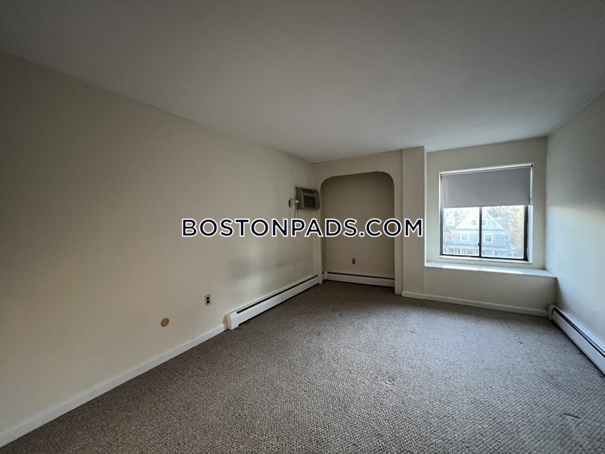 Arlington - $2,650+ /month