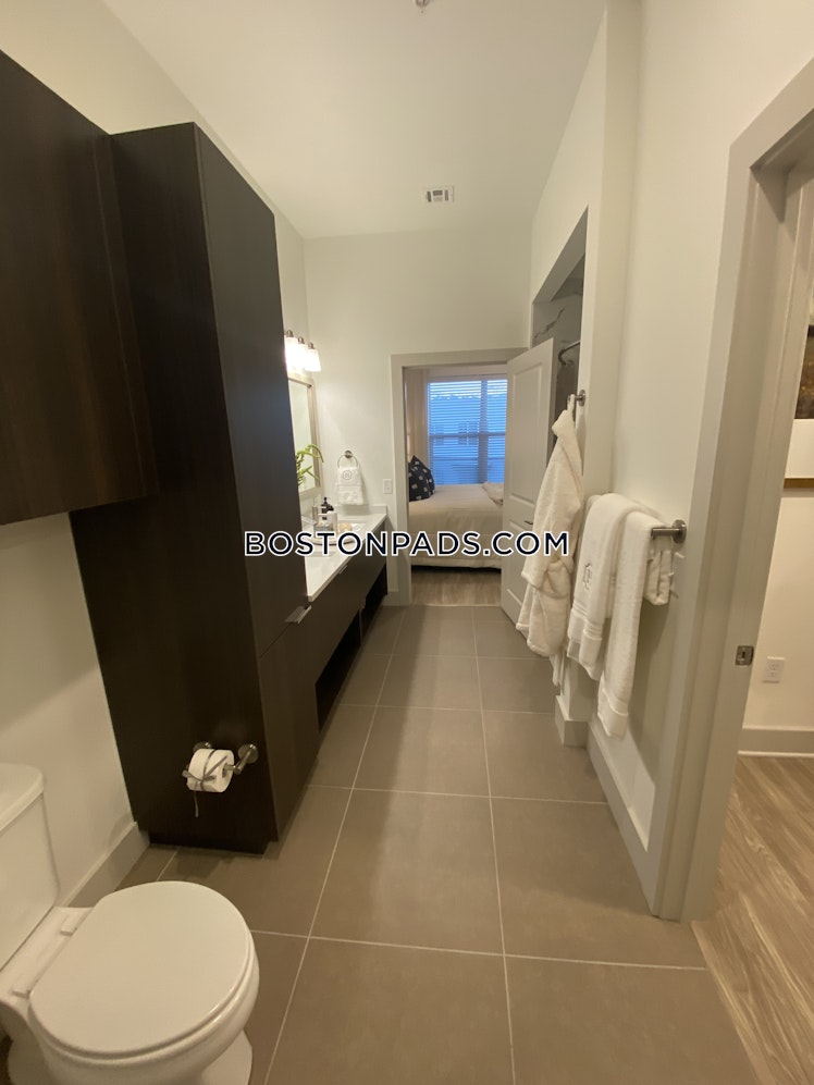 William St., Wellesley