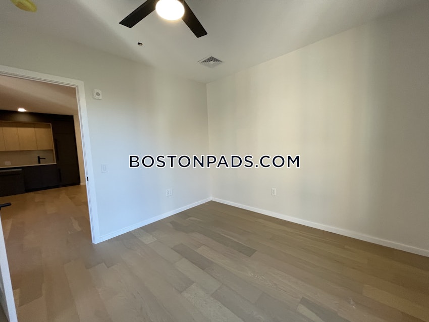 BOSTON - MISSION HILL - 2 Beds, 2 Baths - Image 11